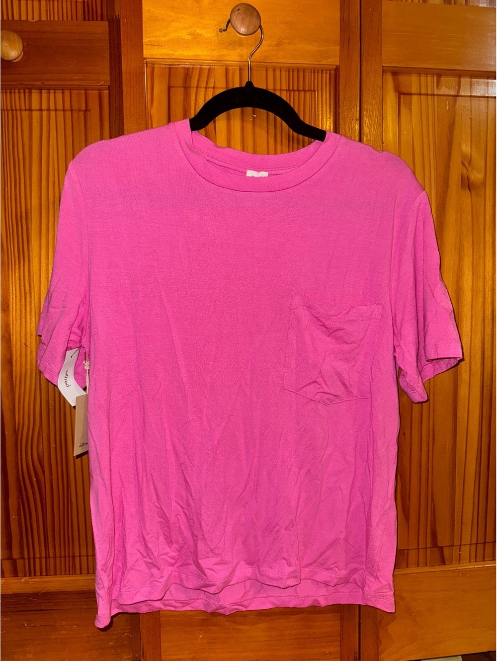 Wilfred Free pink pocket T-shirt